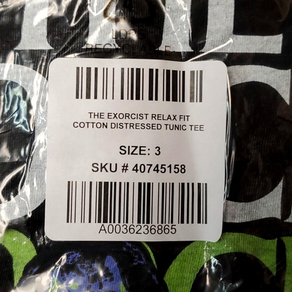 ❤️NWT VINTAGE TORRID TEE - THE EXORCIST MOVIE REGAN DISTRESSED TUNIC GOTHIC - Picture 12 of 14